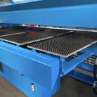 آلة CNC هيدروليكية بطول 2500mm لطي حواف الصناديق والأحواض المعدنية آليًا في الصين — صورة 2