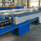 Máquina perfiladora de puertas en Italia — foto 2