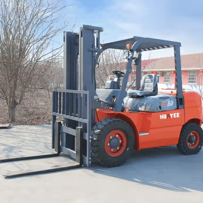 3000kg New Forklift Hydraulic Diesel EPA Engine in China