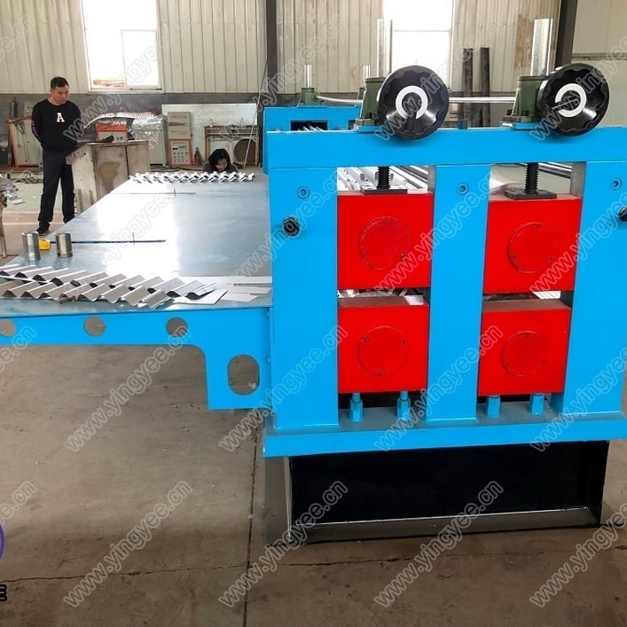 Barrel Corrugation Roof Sheet Roll Forming Machine in China