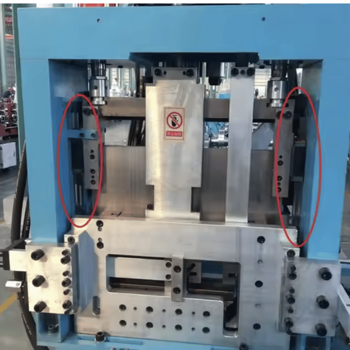 Full Automatic 80-400mm C & Z Steel Purlin Light Gauge Steel Frame Machine in China