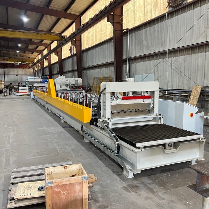 Galvanized B-Deck Interlock Roof and Floor Deck Roll Forming Machine in the USA