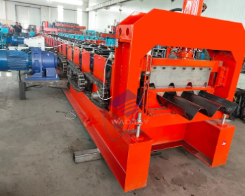 Galvanized Highway Road Guardrail Roll Forming Machine in Henan, China