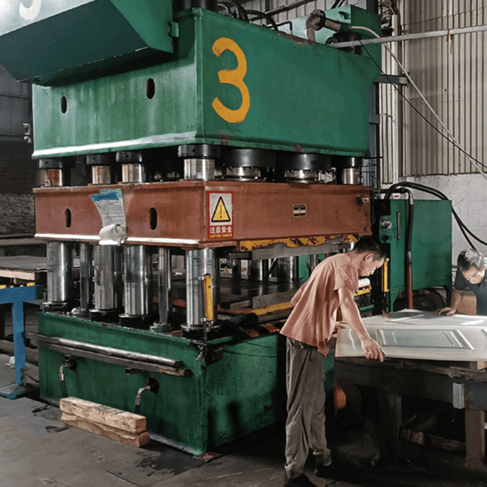 Harsle Y32 2500t Steel Door Embossing Machine