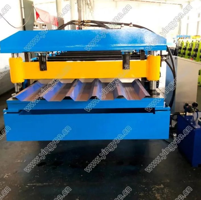 IBR Metal Roof Sheet Cold Roll Forming Machine in China