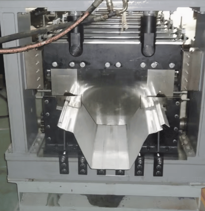 K Span Roll Forming Machine Japan