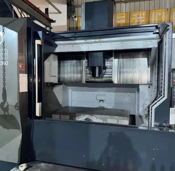 MAKINO F8 Horizontal Machining Center