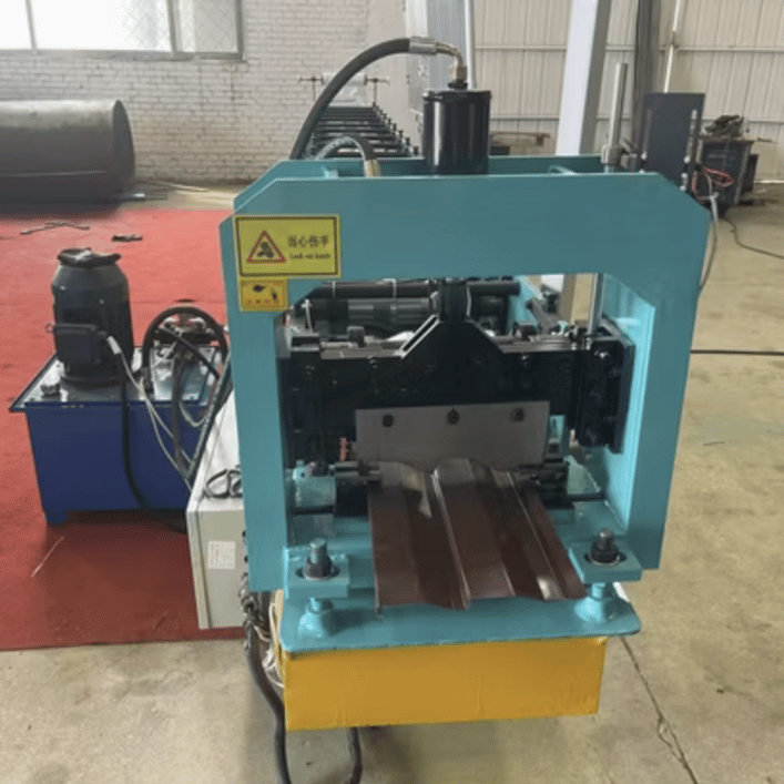Metal Cladding Roll Forming Machine UAE