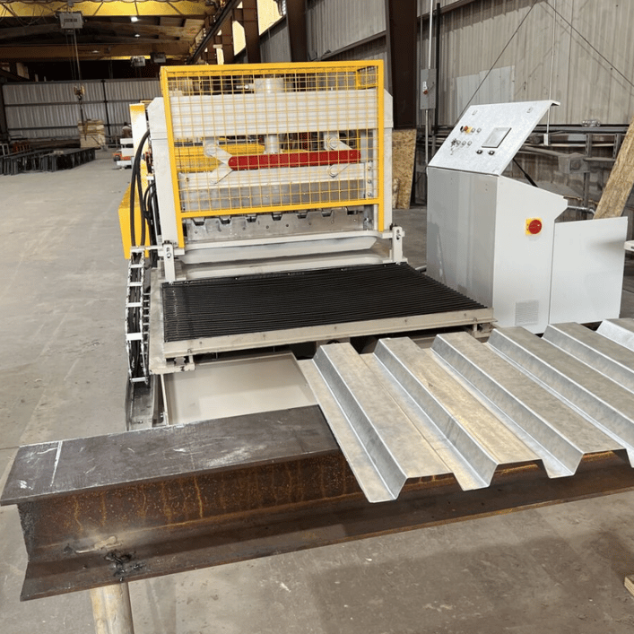 Metal Deck Roll Forming Machine in Canada