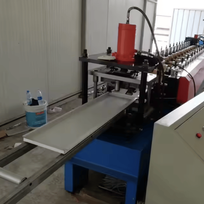 Metal Roofing Sheet Roll Forming Machine - Saudi Arabia