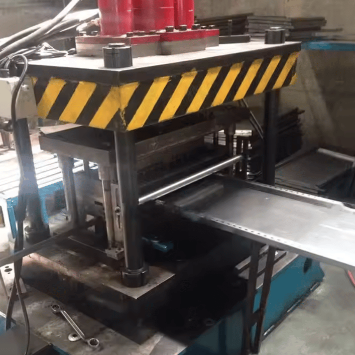 Metal Shelve Roll Forming Machine – United Arab Emirates