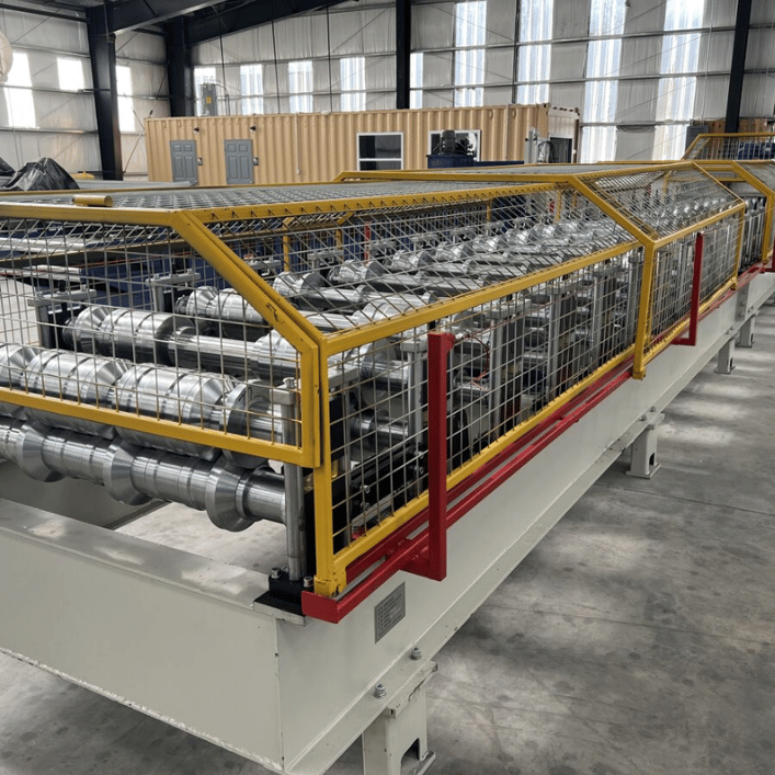 Steel Roof Roll Forming Machine in Canada