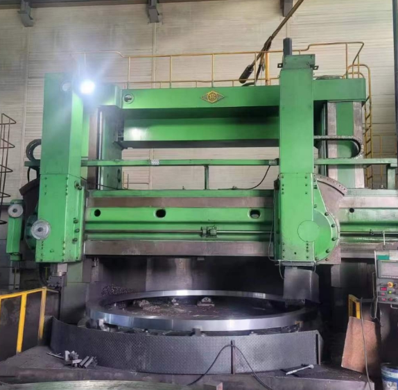 VIGERT C2380 Vertical Milling Lathe