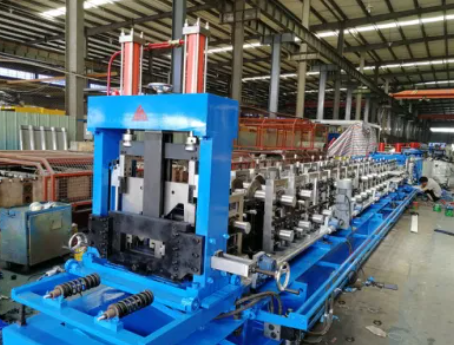 High-Speed Auto Interchangeable CZ Purlin Roll Forming Machine in Xiamen, China