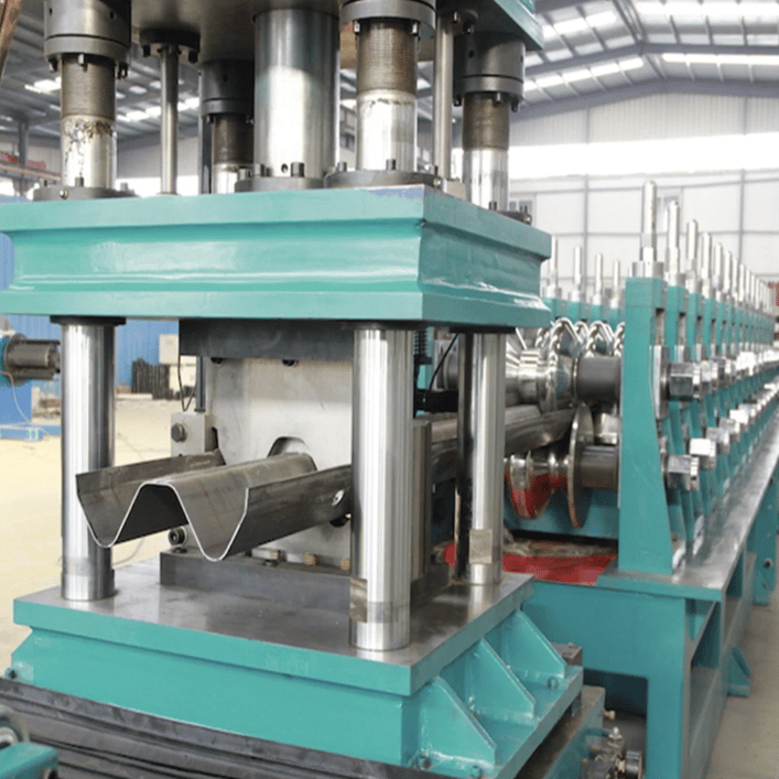 Highway Guard Rail Barrier Roll Forming Machine in Canada
