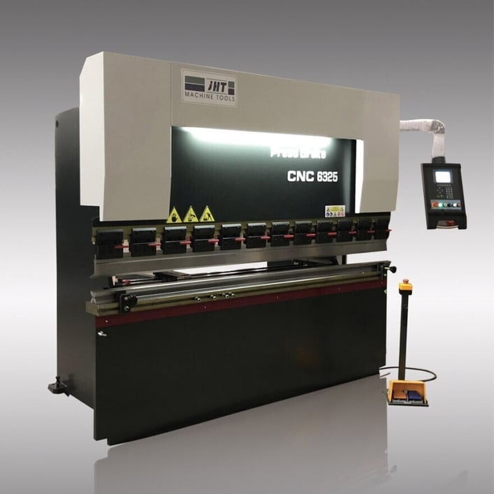 HYDRAULIC CNC PRESS BRAKE 63T3200 E300