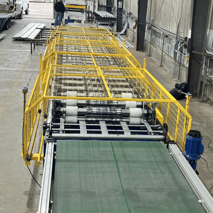 Metal Roof Panel Roll Forming Machine in Canada