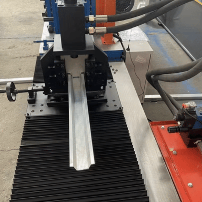 Top Hat Roll Forming Machine in Nicaragua