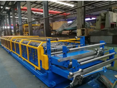 Trapezoidal Metal Sheet Roll Forming Machine in Xiamen, China