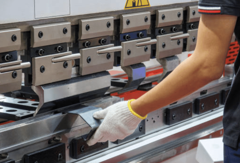 Metal Fabrication Trends in the United States: The Role of Automation in American Steel and Metal Fabrication Industries