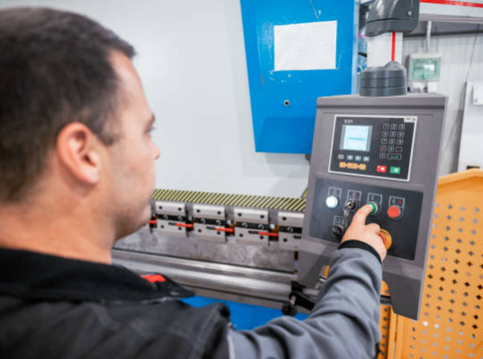 Roll forming machine operator / material handler Job