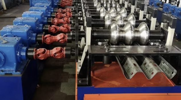 Choosing the Right Roll Forming Machine in Denmark: A Buyer’s Guide to Profiles and Power Supply Considerations