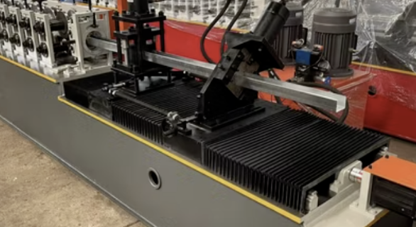 Top Industries in Panama Benefiting from Roll Forming Technology