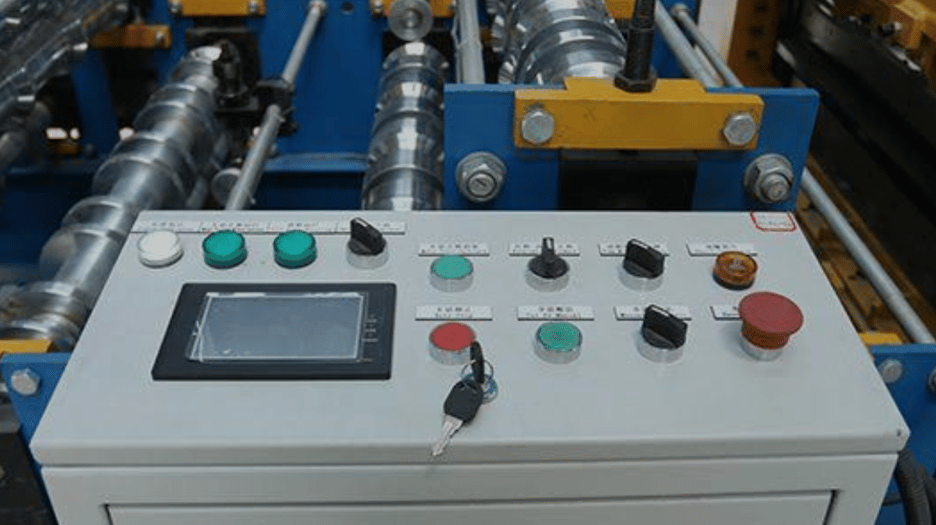 Setting Up the PLC Control Panel on a Roll Forming Machine: A Step-by-Step Guide