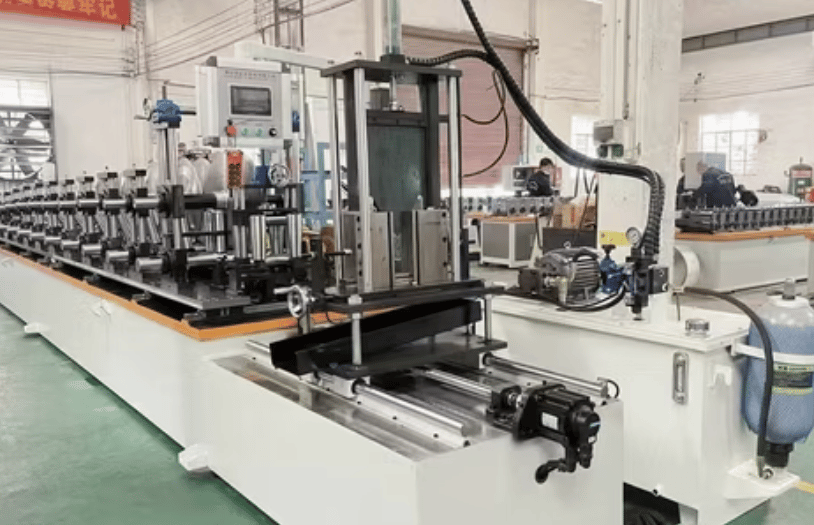 Máquina perfiladora de aluminio en Estados Unidos