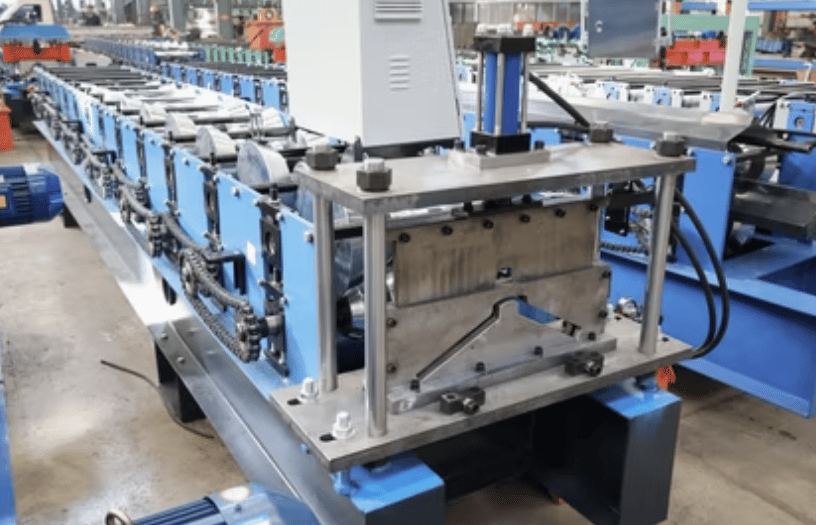 Máquina perfiladora de remates en Estados Unidos