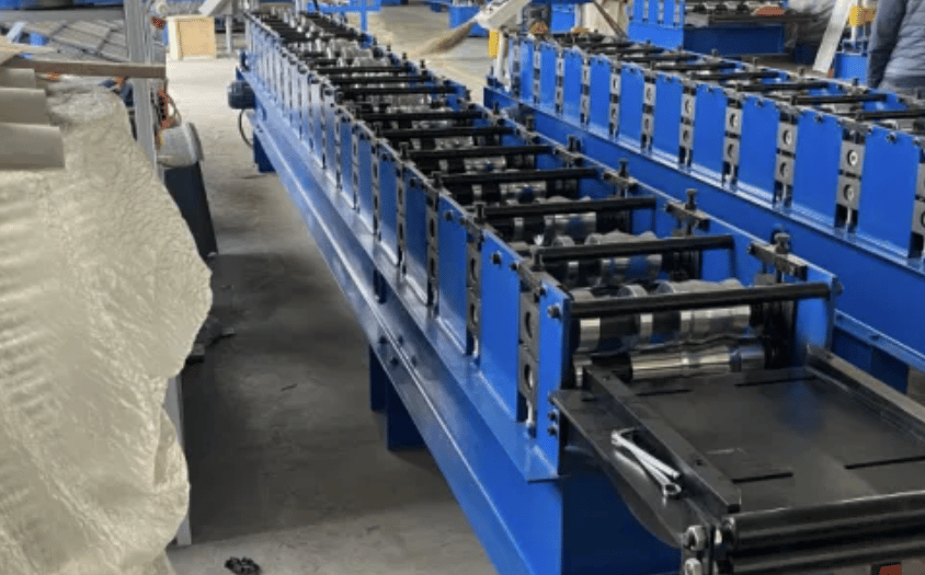 Máquina perfiladora de canalones Egipto