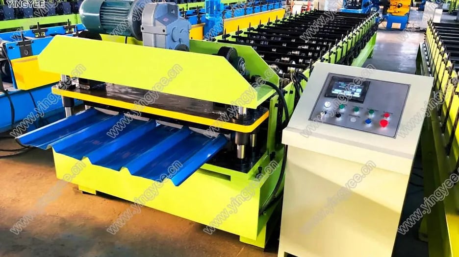 Máquina perfiladora de alta velocidad para techos de acero en China