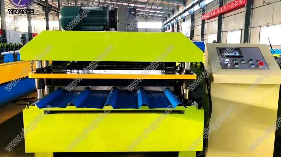 Máquina perfiladora de lámina trapezoidal IBR galvanizada en China