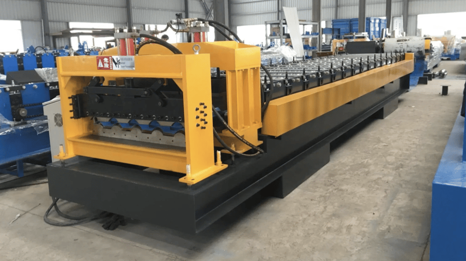 Máquina perfiladora de techo metálico en Guyana