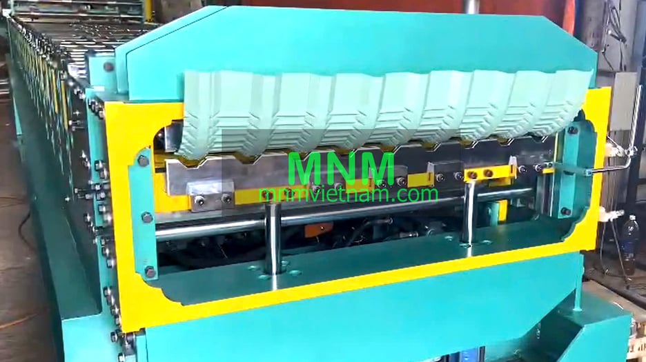 Single Layer Roll Forming Machine with Curving Head | MNM, Binh Duong, Vietnam