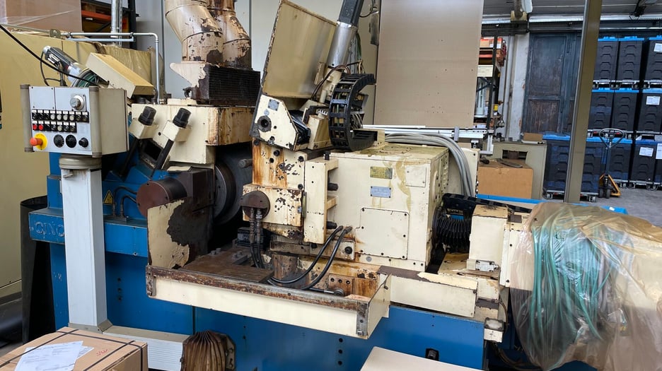 Used Cincinnati 3-300 Twin-Grip Centreless Grinder | A.K. Machine Traders, Navi Mumbai, India