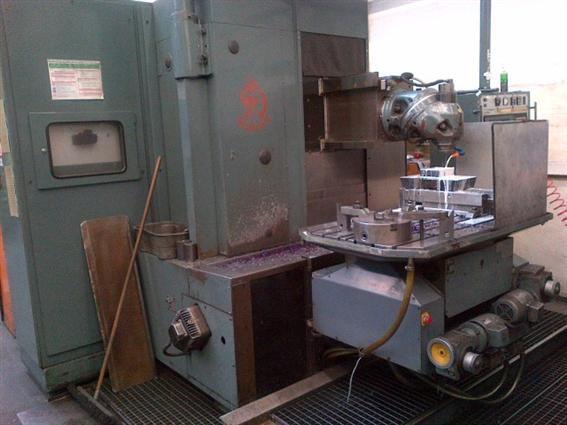 Used Huron DX CNC Milling Machine | A.K. Machine Traders, Navi Mumbai, India