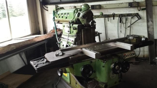 Used Huron MU 5 Universal Milling Machine | A.K. Machine Traders, Navi Mumbai, India