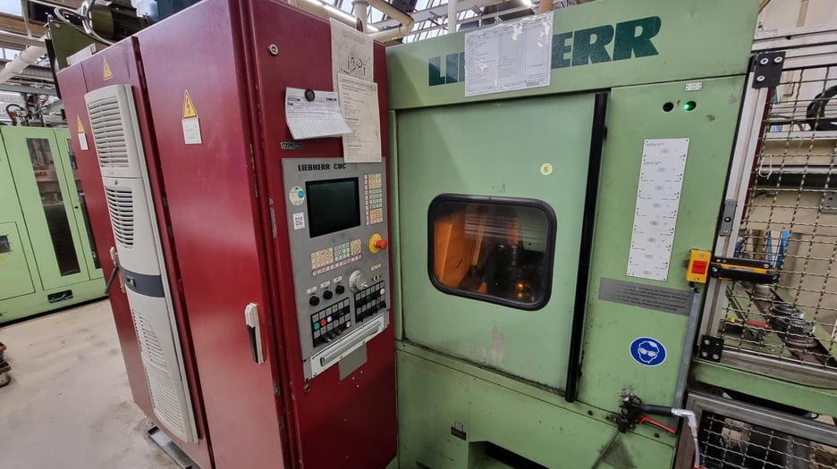 Used Liebherr LC 122 CNC Gear Hobbing Machine | A.K. Machine Traders, Navi Mumbai, India