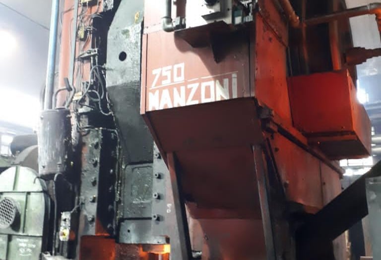 مكبس الforging الساخن Manzoni بقوة 750 طن مستعمل | A.K. Machine Traders، نافي مومباي، الهند