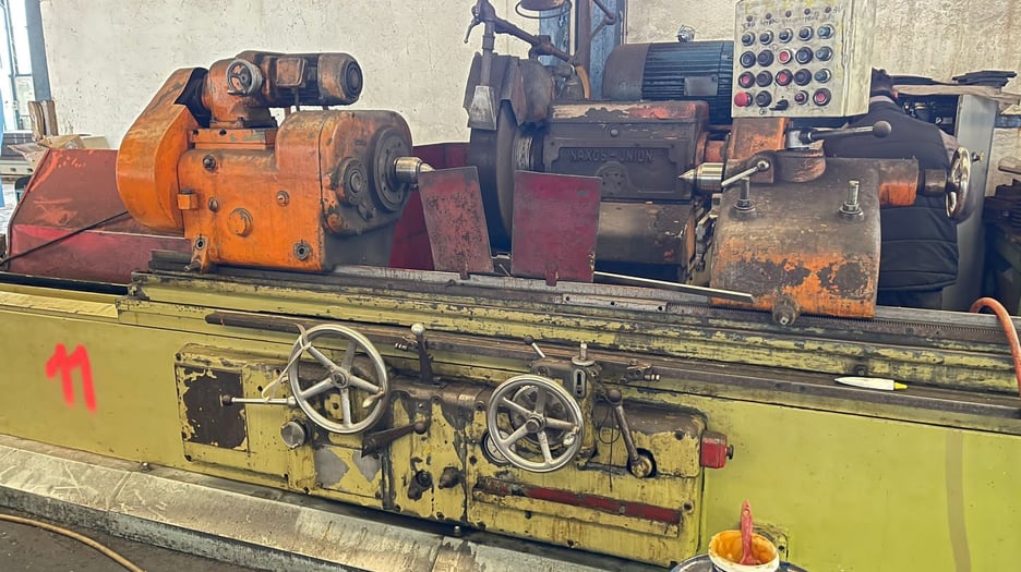 Used Naxos Union 750/3500 Cylindrical Grinder | A.K. Machine Traders, Navi Mumbai, India