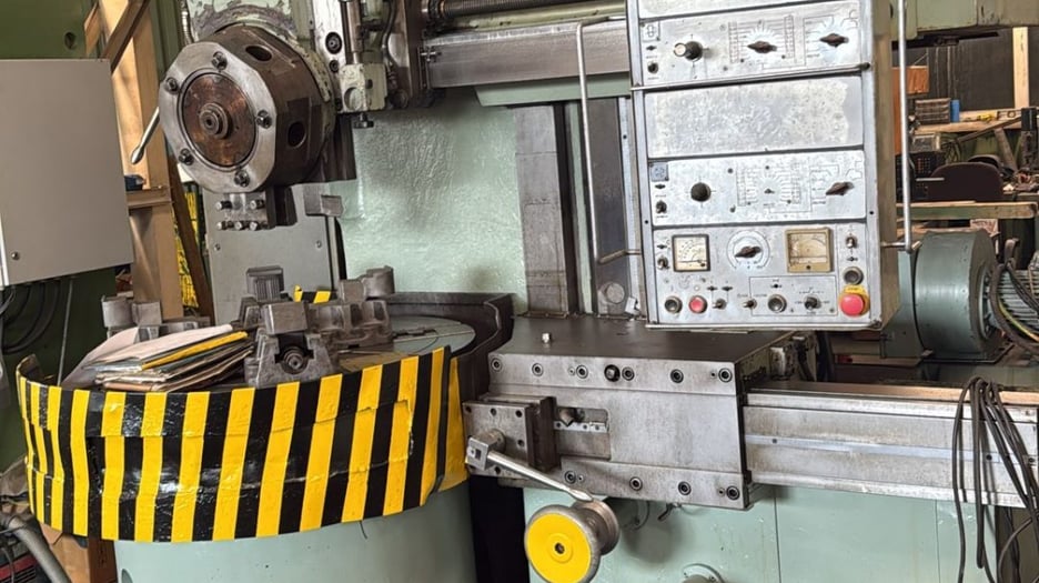 Torno vertical Sedin 1512 usado | A.K. Machine Traders, Navi Mumbai, India