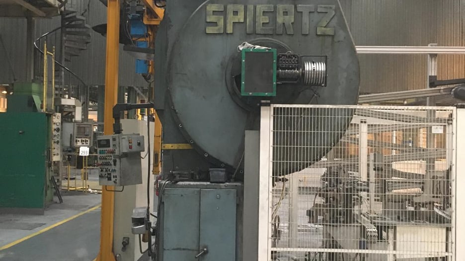 Prensa de rodillera Spiertz de 400 toneladas usada | A.K. Machine Traders, Navi Mumbai, India