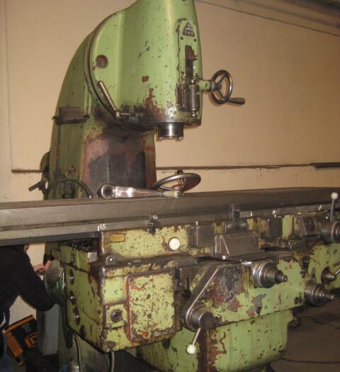 Used TOS FA 5V Vertical Milling Machine | A.K. Machine Traders, Navi Mumbai, India