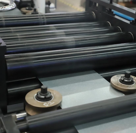 Vision-Guided Automatic Loading Feeder ±0.5 mm | Jinbolida, Shandong, China