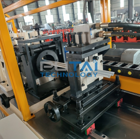 W Angle Wall Angle Roll Forming Machine | PUTAI, Tianjin, China