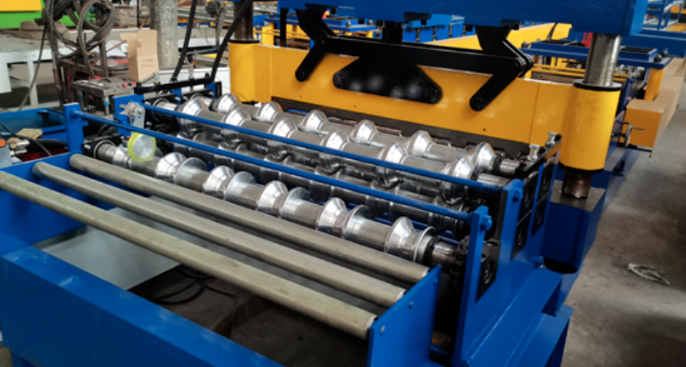 Cladding roll forming machine United States