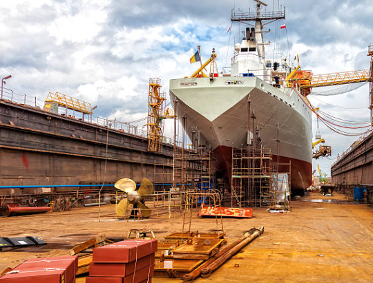 How Roll Forming Improves Efficiency in the Shipbuilding Industry