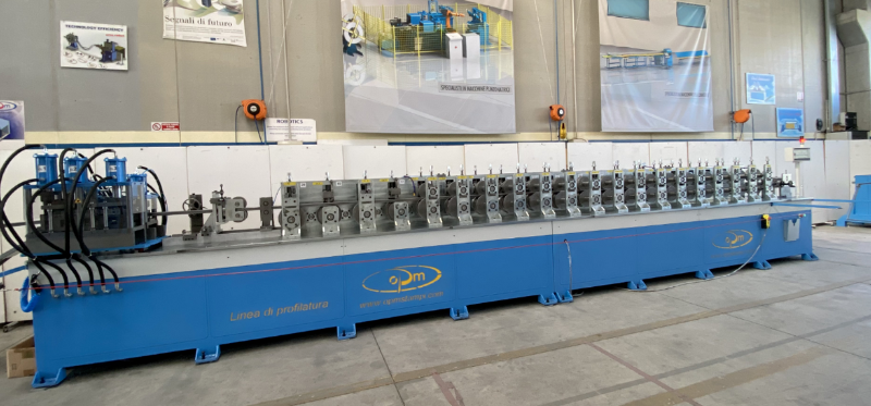 How long does it take to set up a roll forming machine?