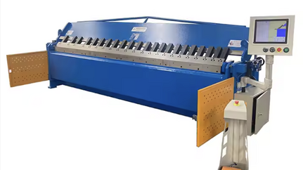 Automatic aluminium ceiling panel edge folding machine in China